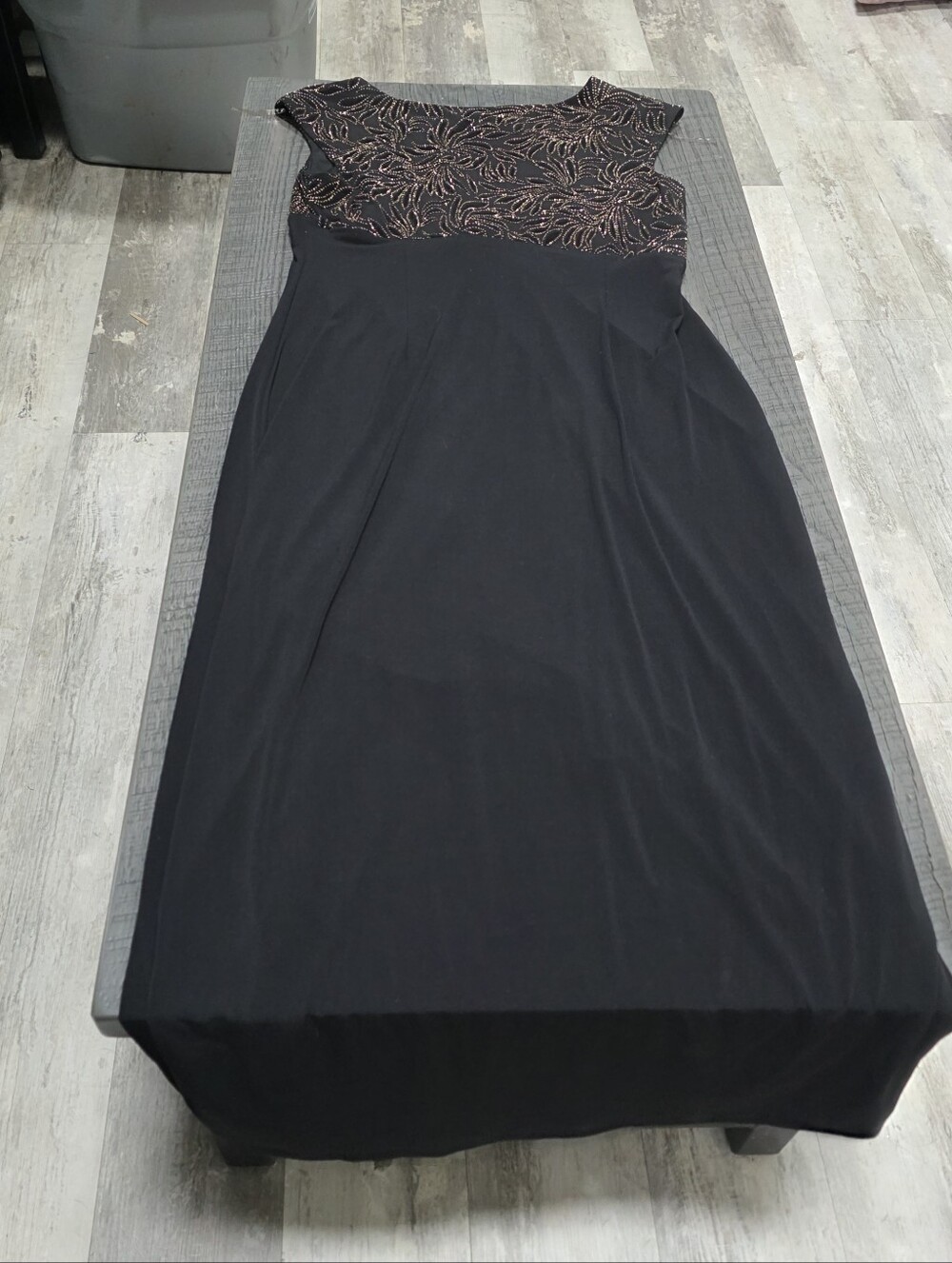 Connected apparel Black Maxi Dress with Gold Floral Bodice (SIZE :14W) - Picture 6 of 9